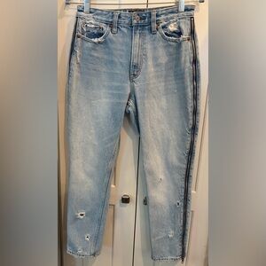 Abercrombie & Fitch Womens Annie High-Rise Zipper Mom (Girlfriend) Jeans